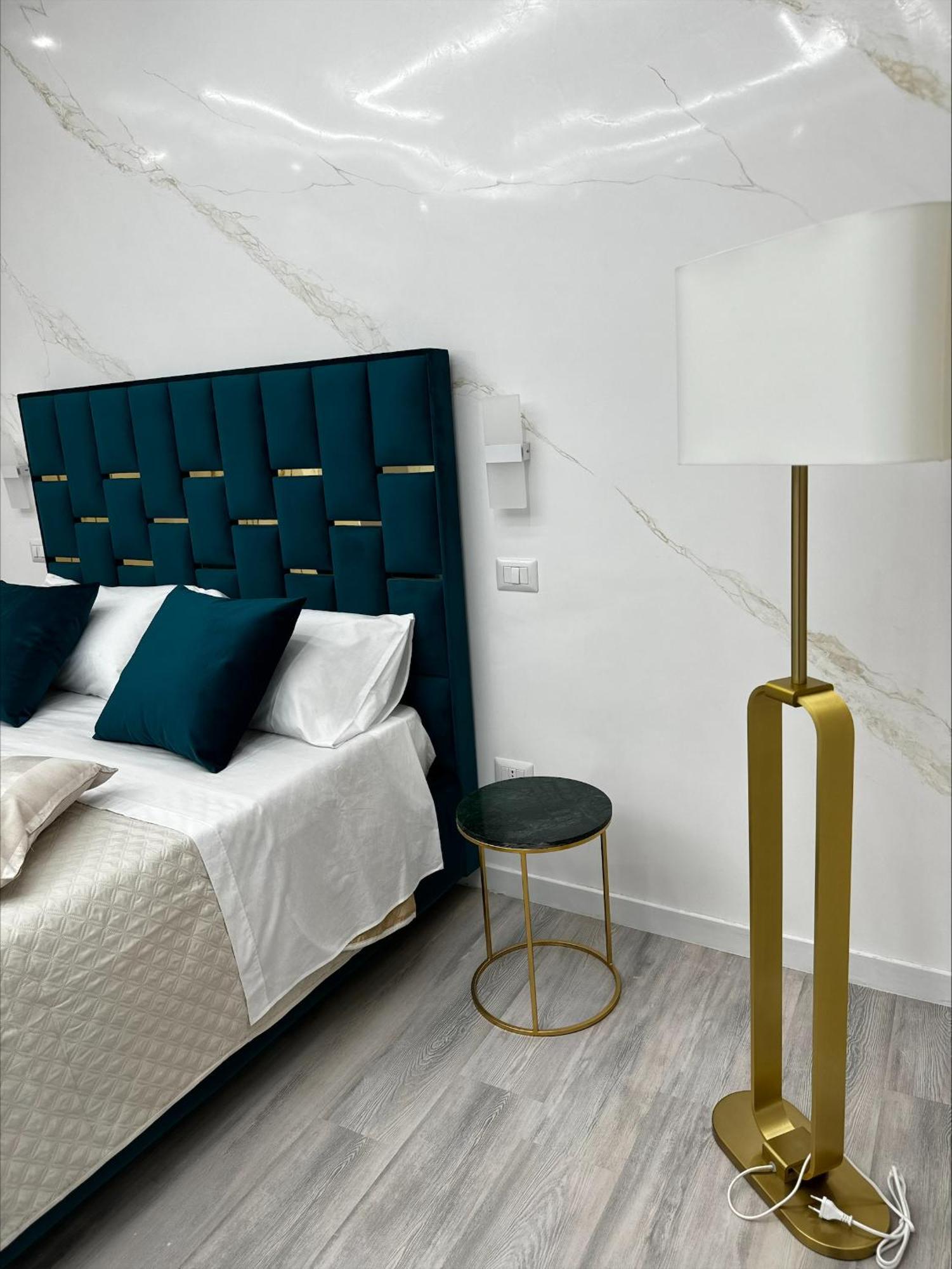 Matthias Luxury House Hotel Catania Exterior photo